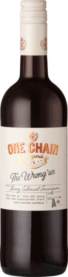 One Chain Vineyards - The Wrong Un Shiraz Cabernet 2019 75cl Bottle